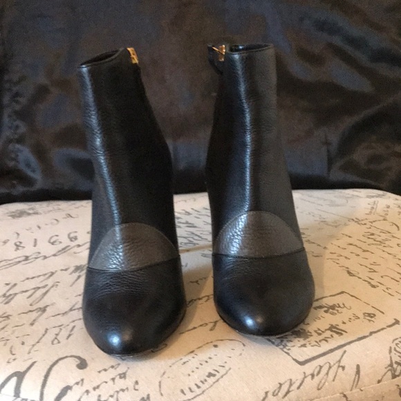 Accessories - Picture 2 of 3